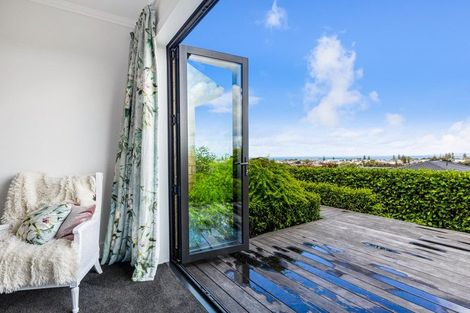 Photo of property in 53 The Ritz, Orewa, 0931