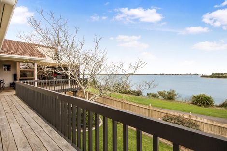 Photo of property in 21 St Annes Crescent, Wattle Downs, Auckland, 2103