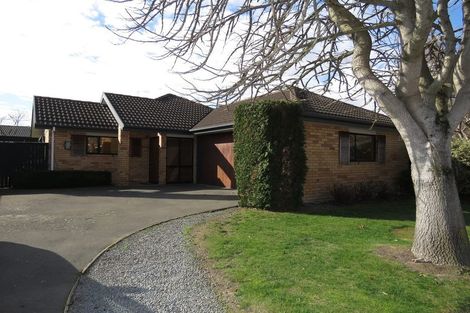 Photo of property in 4 Parkstone Avenue, Ilam, Christchurch, 8041