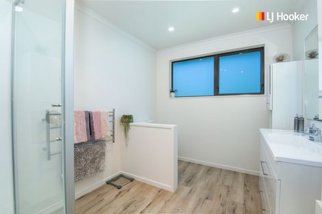 Photo of property in 135 Chain Hills Road, Chain Hills, Dunedin, 9076