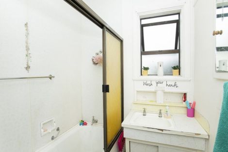 Photo of property in 26 Centennial Crescent, Te Hapara, Gisborne, 4010