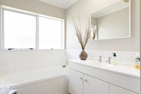 Photo of property in 6 Foley Drive, Springfield, Rotorua, 3015