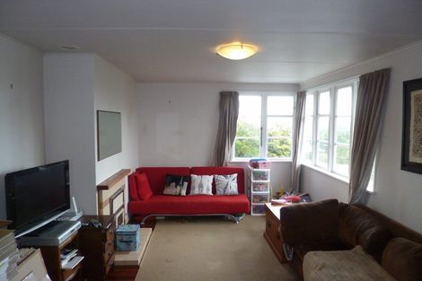 Photo of property in 32 Price Crescent, Mount Wellington, Auckland, 1060