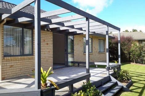 Photo of property in 18 Brittany Drive, Henderson, Auckland, 0612