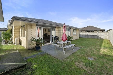 Photo of property in 22 Blanche Road, Papamoa Beach, Papamoa, 3118