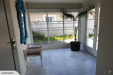 Photo of property in 247 Wainoni Road, Avondale, Christchurch, 8061