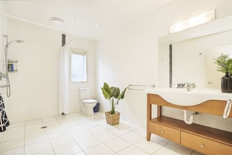 Photo of property in 11 Whyte Street, Hamilton East, Hamilton, 3216