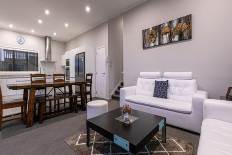 Photo of property in 41 Maka Terrace, Orewa, 0931