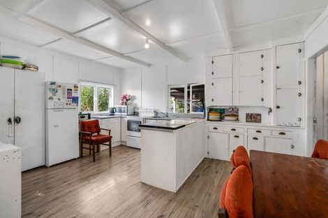 Photo of property in 28 Port Albert Road, Wellsford, 0900