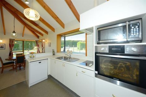 Photo of property in 220 Major Hornbrook Road, Mount Pleasant, Christchurch, 8081