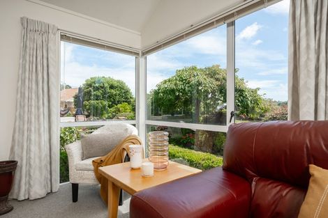 Photo of property in 4 Lakeside Villas, Whitby, Porirua, 5024