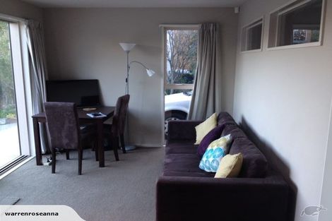 Photo of property in 10 Kaikomako Place, Cass Bay, Lyttelton, 8082