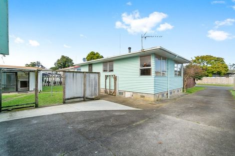 Photo of property in 16 Feasegate Street, Manurewa, Auckland, 2102