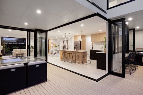 Photo of property in 18 Motiti Road, Papamoa Beach, Papamoa, 3118