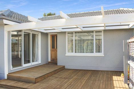 Photo of property in 51 Wilton Crescent, Bishopdale, Christchurch, 8053