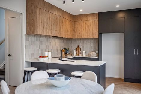 Photo of property in 7/8 Bennett Road, Pakuranga, Auckland, 2010