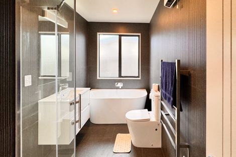 Photo of property in 7 Akoranga Place, Hornby, Christchurch, 8042