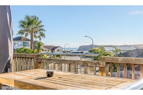 Photo of property in 34b Shakespear Road, Army Bay, Whangaparaoa, 0930