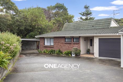 Photo of property in 27a Shackle Lane, Whitby, Porirua, 5024