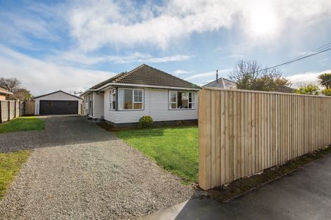 Photo of property in 131 Cuthberts Road, Aranui, Christchurch, 8061