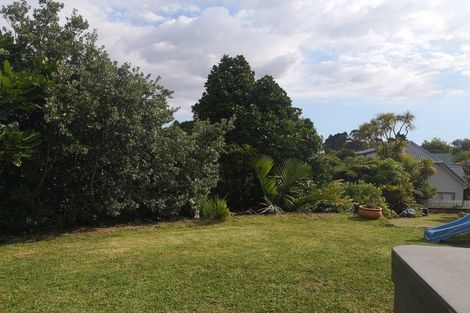 Photo of property in 19 Jay Court, Botany Downs, Auckland, 2010