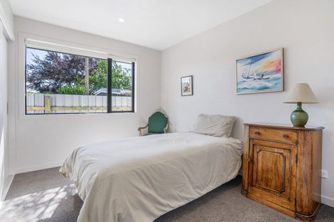 Photo of property in 214 Park Street, Winton, 9720