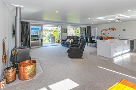 Photo of property in 2886 Long Bay Road, Wyuna Bay, Coromandel, 3581