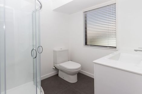 Photo of property in 46 Lexington Drive, Botany Downs, Auckland, 2010