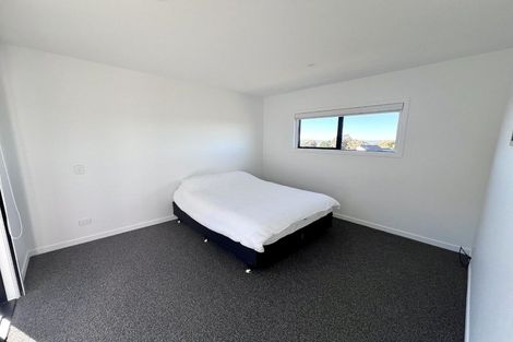 Photo of property in 43 Kikorangi Drive, Wainui, 0992