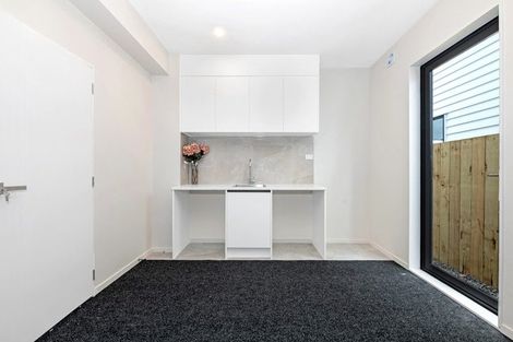 Photo of property in 23b Studfall Street, Pakuranga Heights, Auckland, 2010