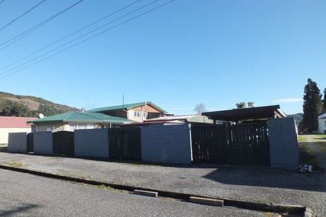 Photo of property in 34 Shiel Street, Reefton, 7830