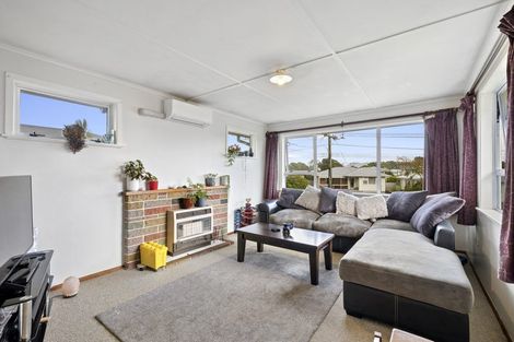 Photo of property in 11 Clearmont Crescent, Blagdon, New Plymouth, 4310