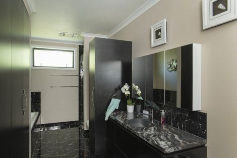 Photo of property in 153 Wheatstone Road, Wainui, Gisborne, 4073