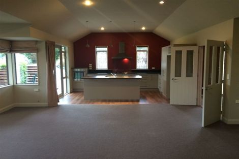 Photo of property in 4 Watlings Place, Kennedys Bush, Christchurch, 8025