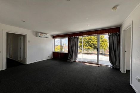 Photo of property in 808 East Coast Road, Oteha, Auckland, 0630