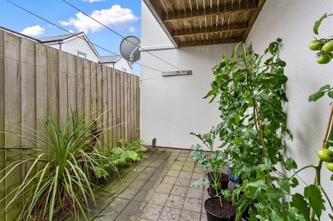 Photo of property in 4/252 Worcester Street, Christchurch Central, Christchurch, 8011