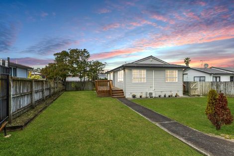 Photo of property in 11 Janese Place, Weymouth, Auckland, 2103