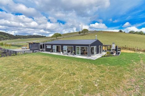 Photo of property in 4 Bridle Way, Hunua, Papakura, 2583