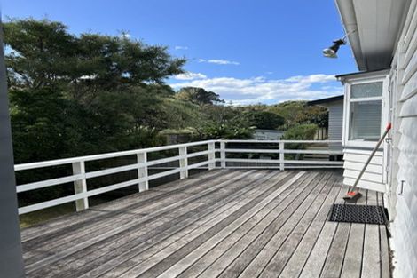 Photo of property in 5 Westland Road, Mount Cook, Wellington, 6021