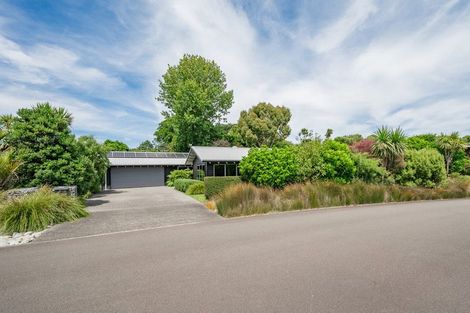 Photo of property in 4 Ferndale Drive, Waikanae, 5036
