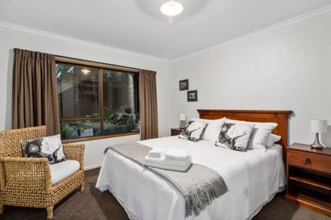 Photo of property in 5 Summit Road, Lake Okareka, Rotorua, 3076