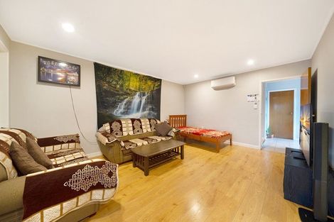 Photo of property in 2/232 Saint George Street, Papatoetoe, Auckland, 2025