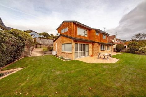 Photo of property in 10 Myers Grove, Churton Park, Wellington, 6037