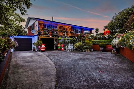 Photo of property in 19 Dives Avenue, Hawera, 4610