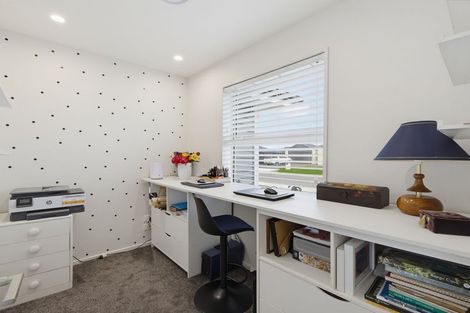 Photo of property in 9 Cam Mill Place, Rangiora, 7400