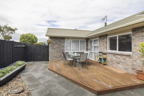 Photo of property in 31 Strachan Way, Highbury, Palmerston North, 4412