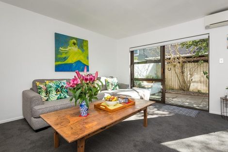 Photo of property in 2/1 Winchester Street, Merivale, Christchurch, 8014