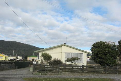 Photo of property in 19a Blake Street, Blaketown, Greymouth, 7805