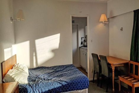 Photo of property in 213 Jervois Road, Herne Bay, Auckland, 1011