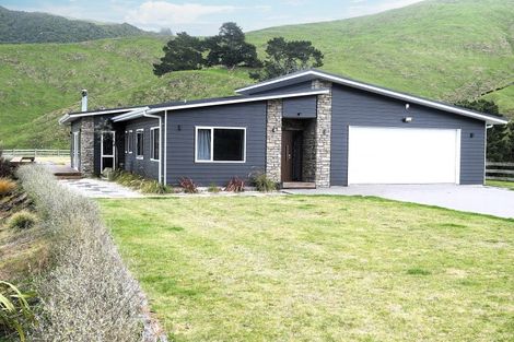 Photo of property in 78 Charnley Way, Kinloch, Taupo, 3385